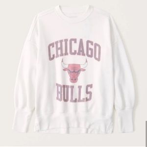 Abercrombie Chicago Bulls Sweater